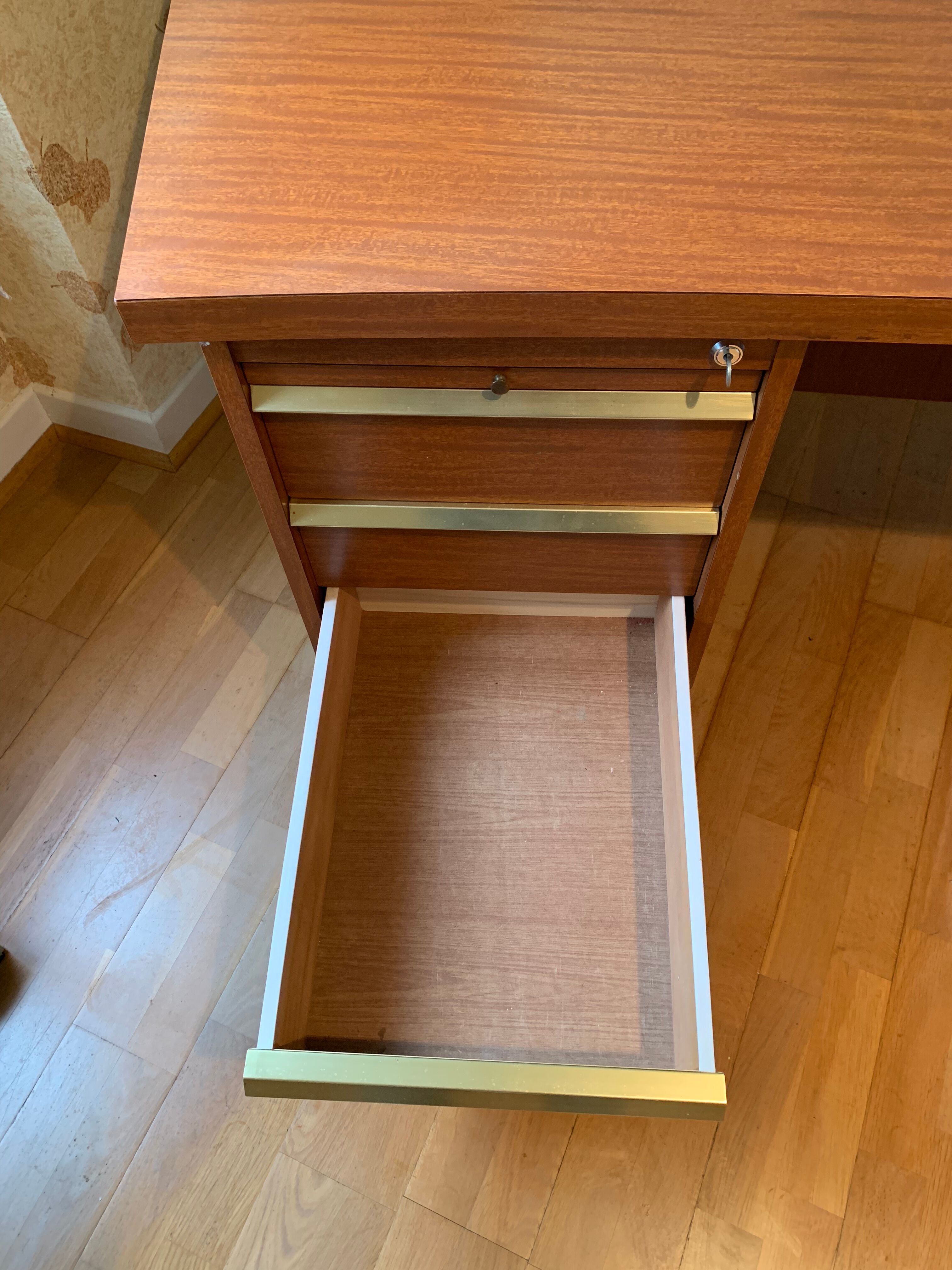 Bureau vintage