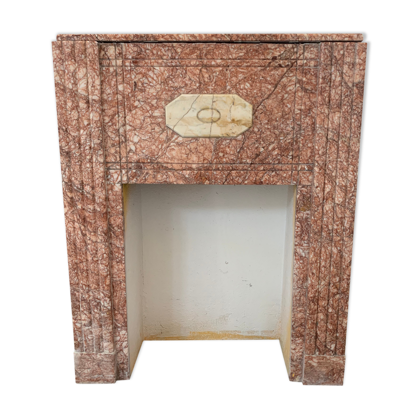 Cheminée art déco en marbre rose veiné XX siècle