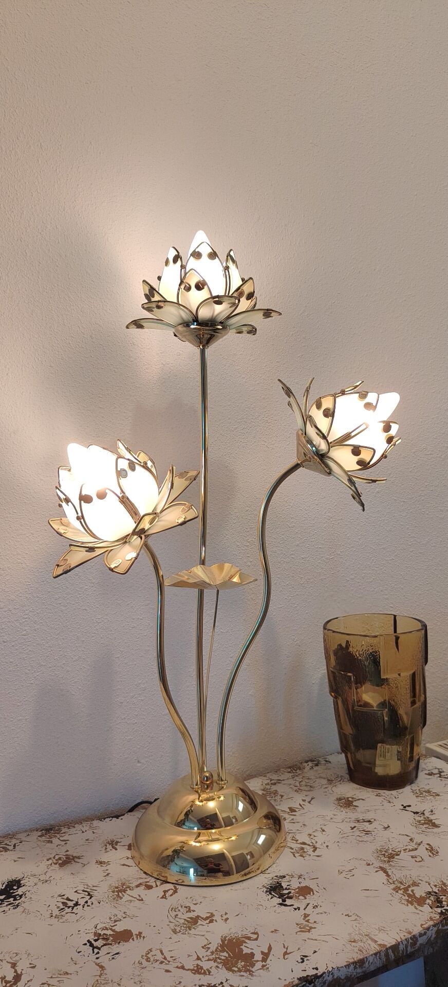 Lampe lotus 1980
