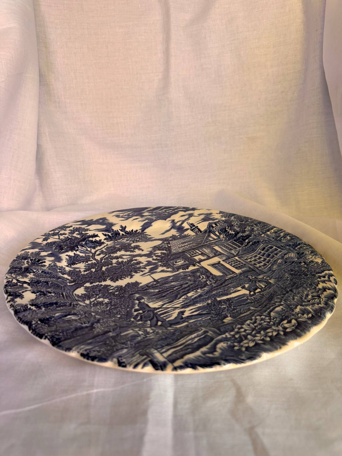 Grand plat de service bleu The Hunter de Myott