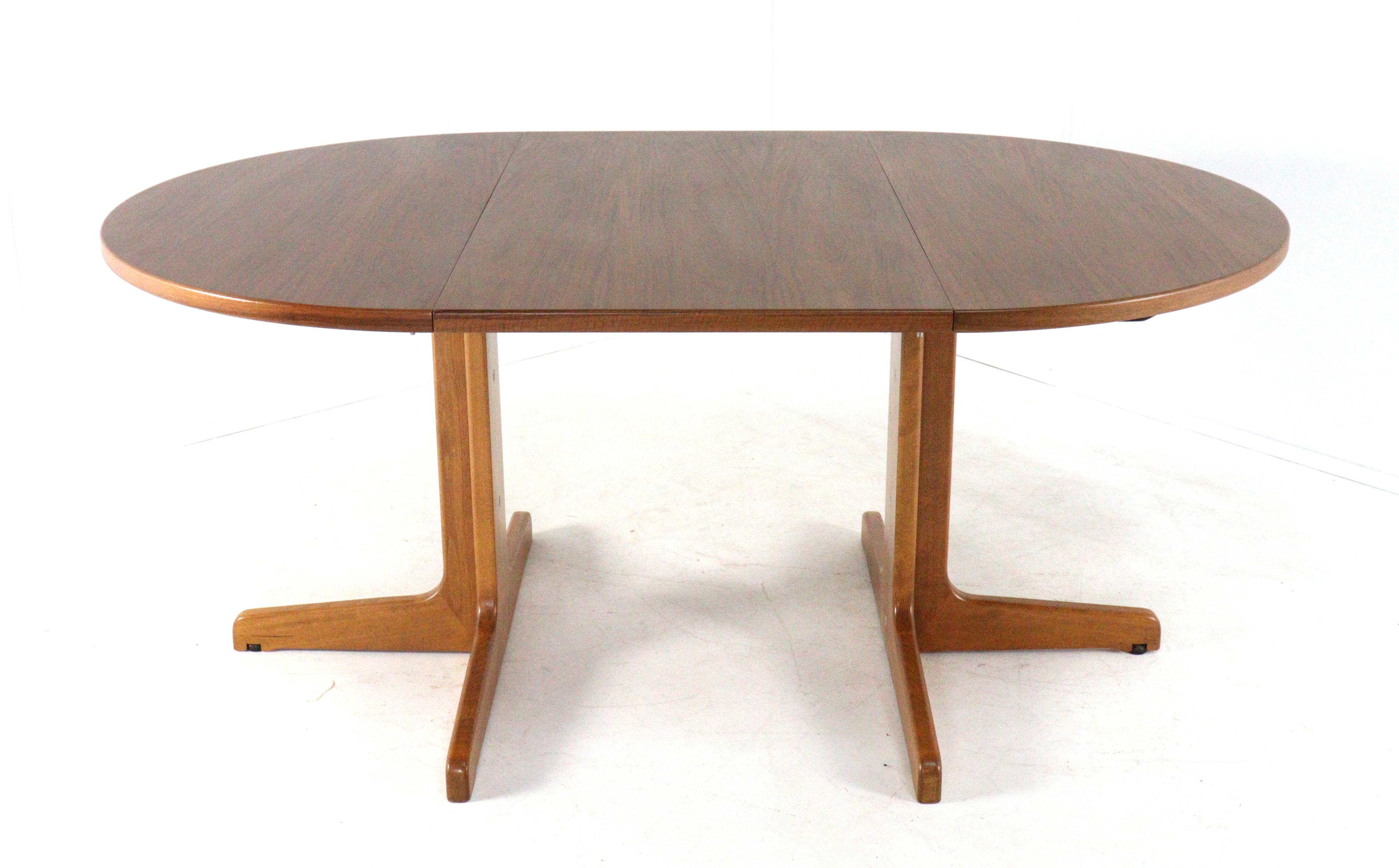 Round extendable dining table 2x 'Vienna' Thonet - mid-century modern style