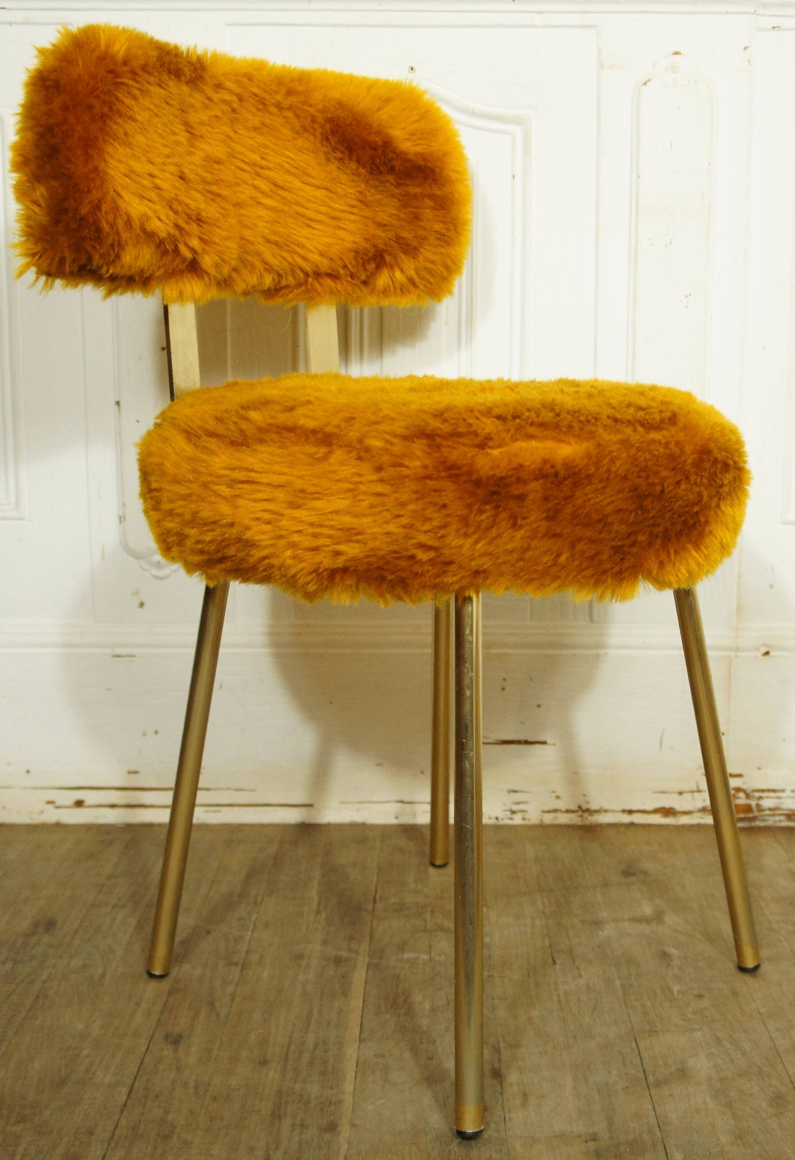 Pelfran mustard & gold moumoute chair
