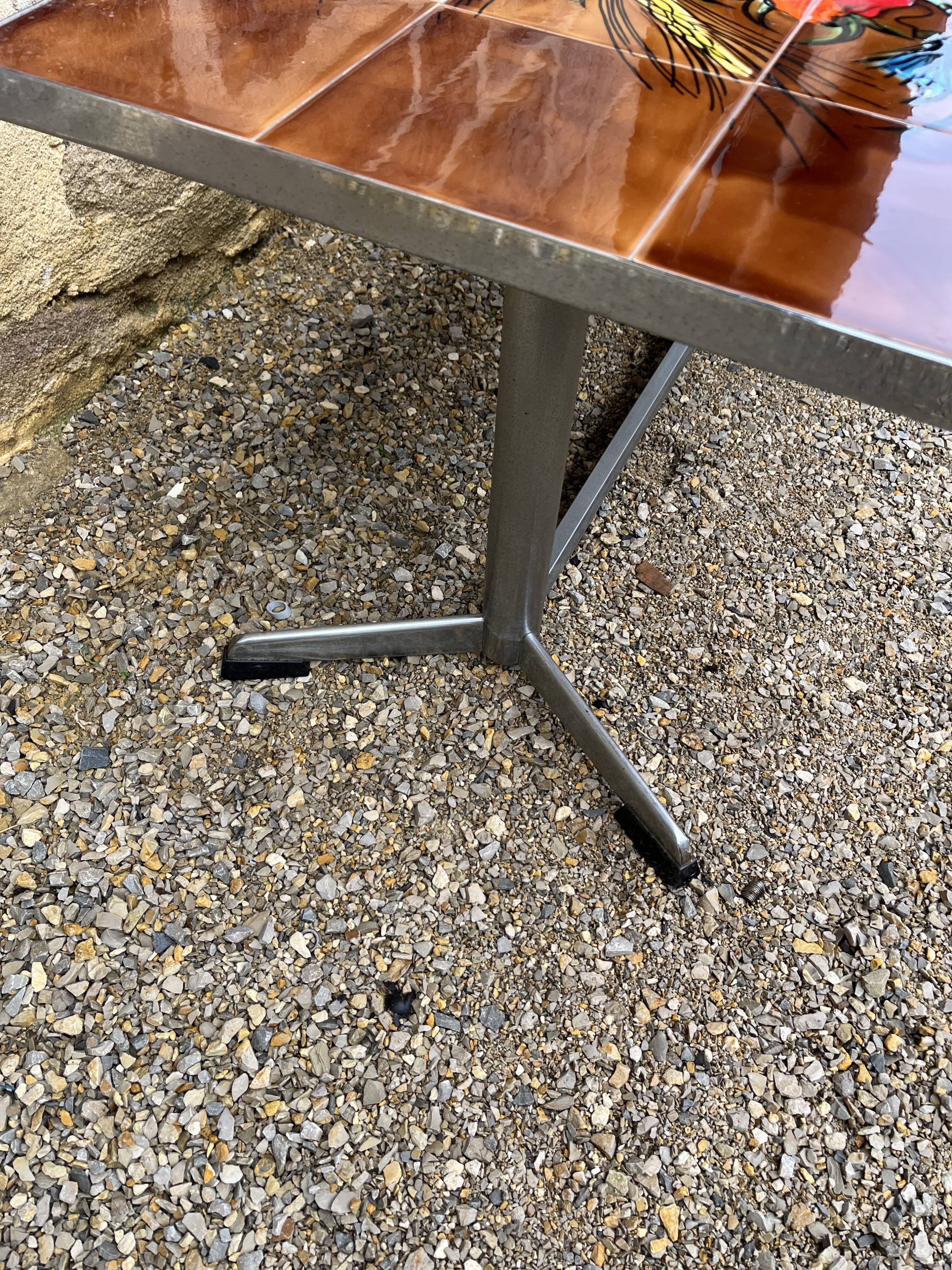 Vintage coffee table