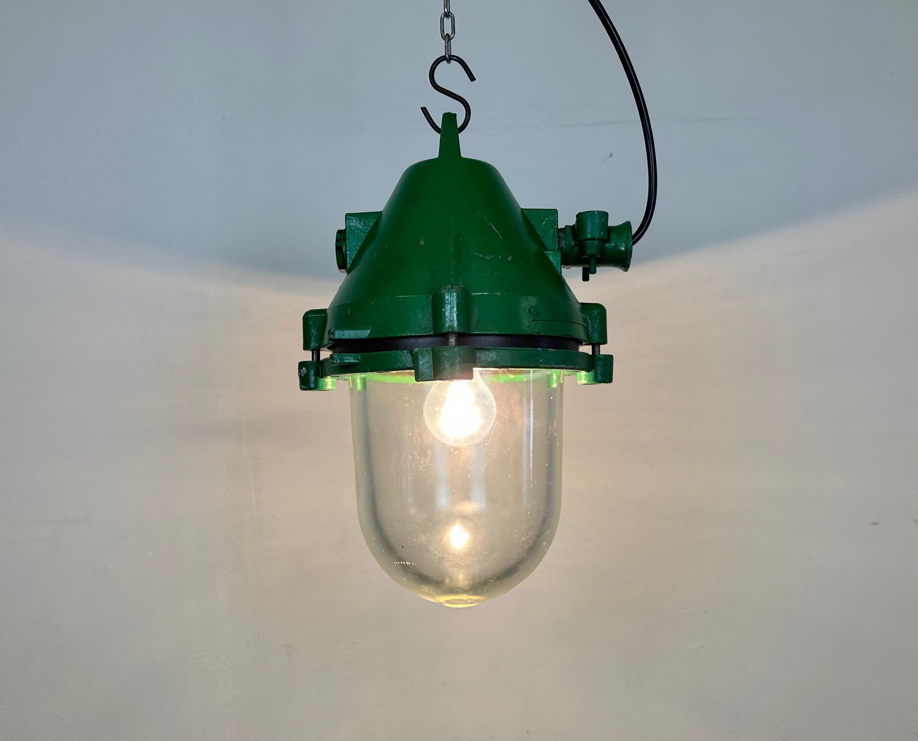 Green Industrial Cast Aluminium Explosion Proof Lamp, 1970s