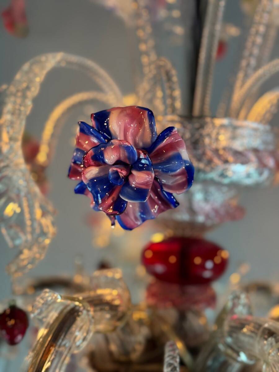 Venetian chandelier in multicolored Murano glass, 6 light arms circa 1920