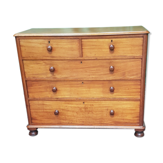 Mahogany dresser