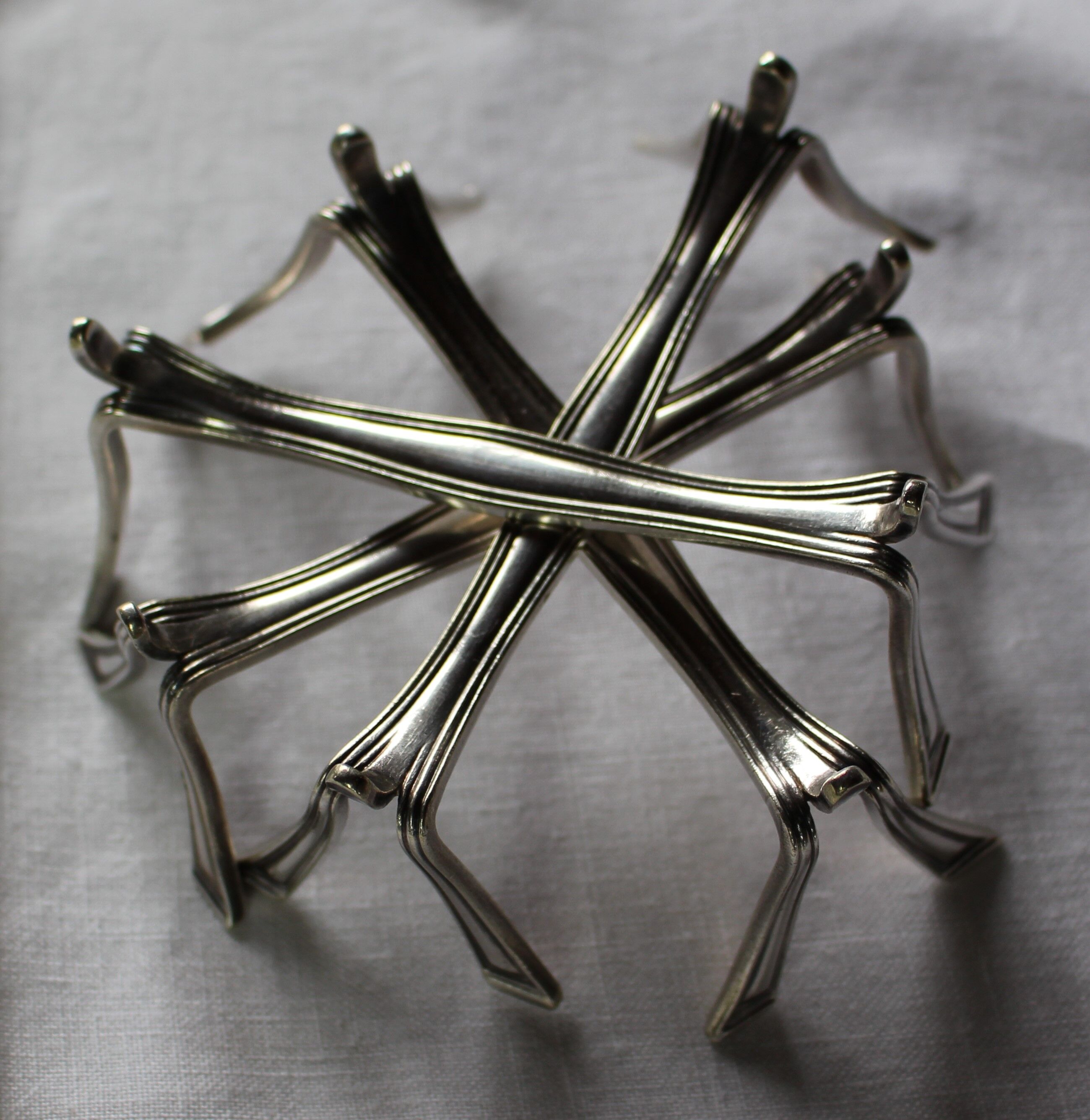 Lot of 4 silver metal knife holders "Christofle"