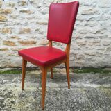 Chairs in red skaï