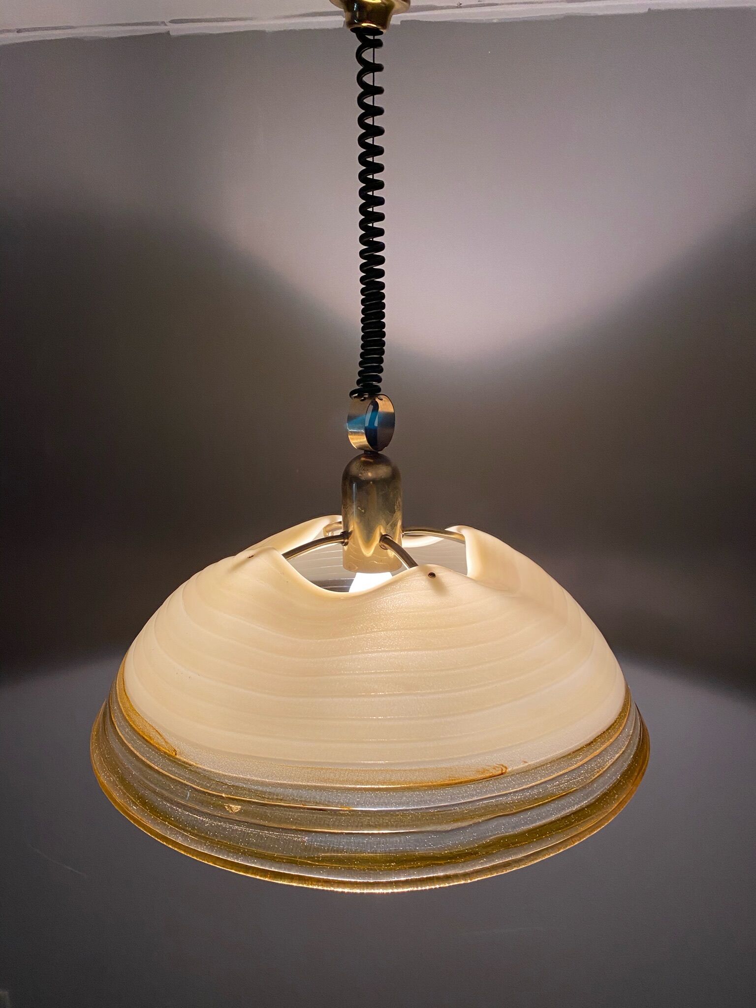 Duża okrągła lampa wisząca regulowana vintage italy 60'