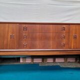 Scandinavian enfilade of the 70s, teak plated.