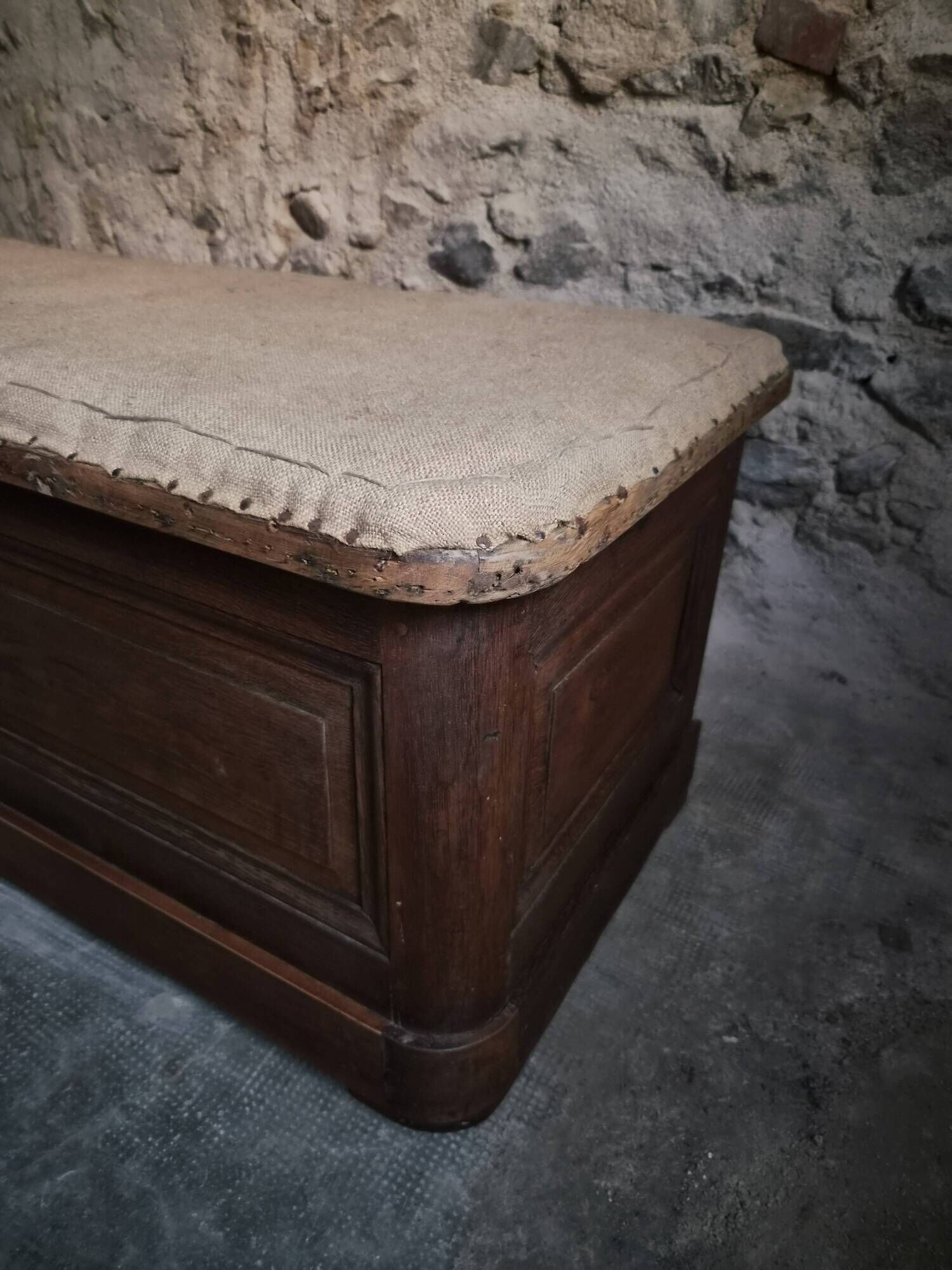 Antique French oak storage bench / blanket box, 1800–1850