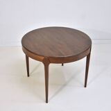 Vintage round Scandinavian table from the 60s, teak legs.
