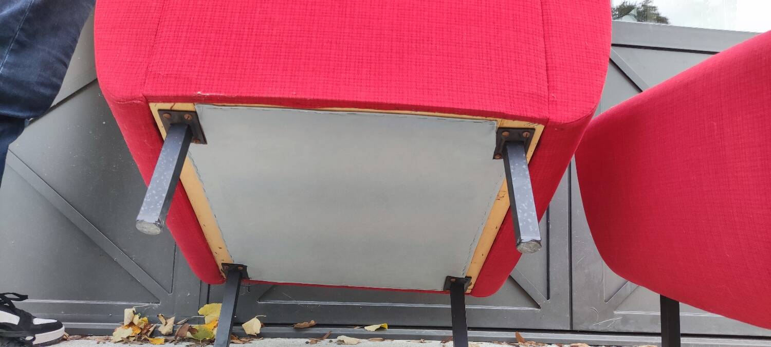 Pair of vintage armchairs with metal legs