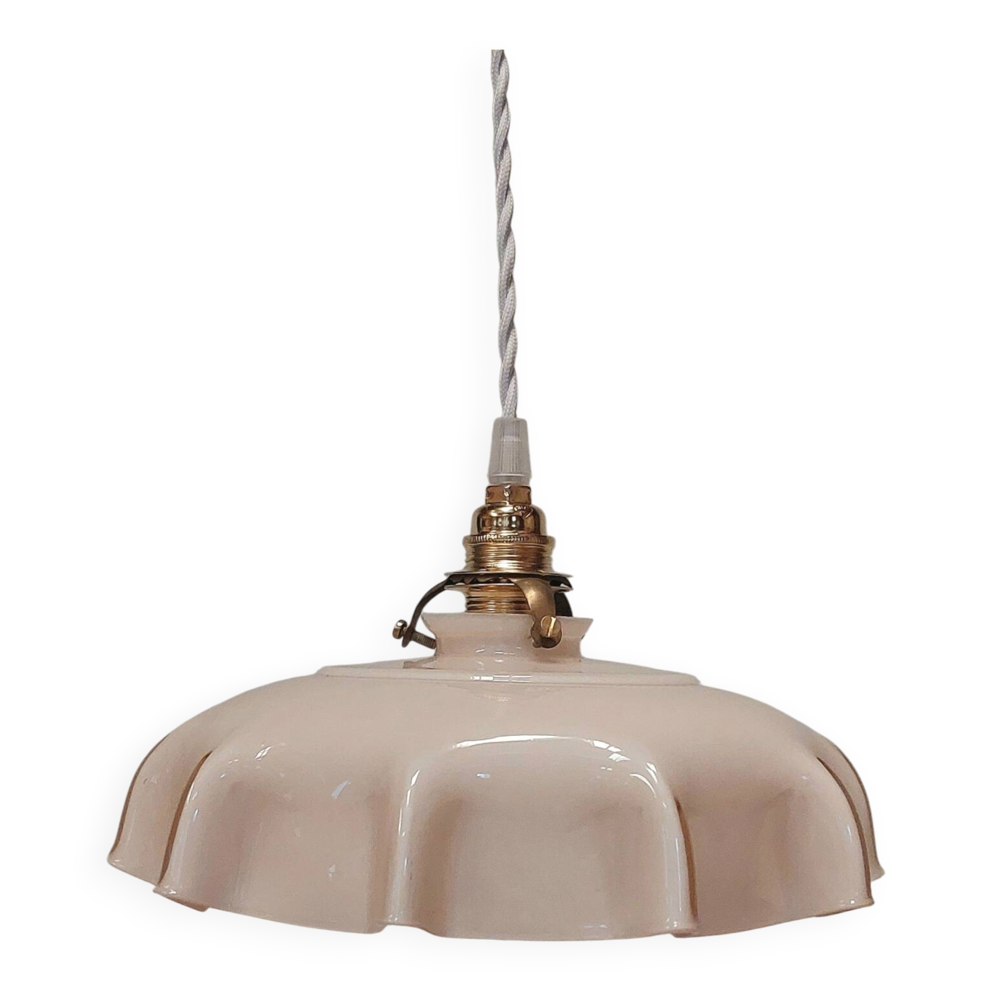 Suspension antique lampshade in pink opaline
