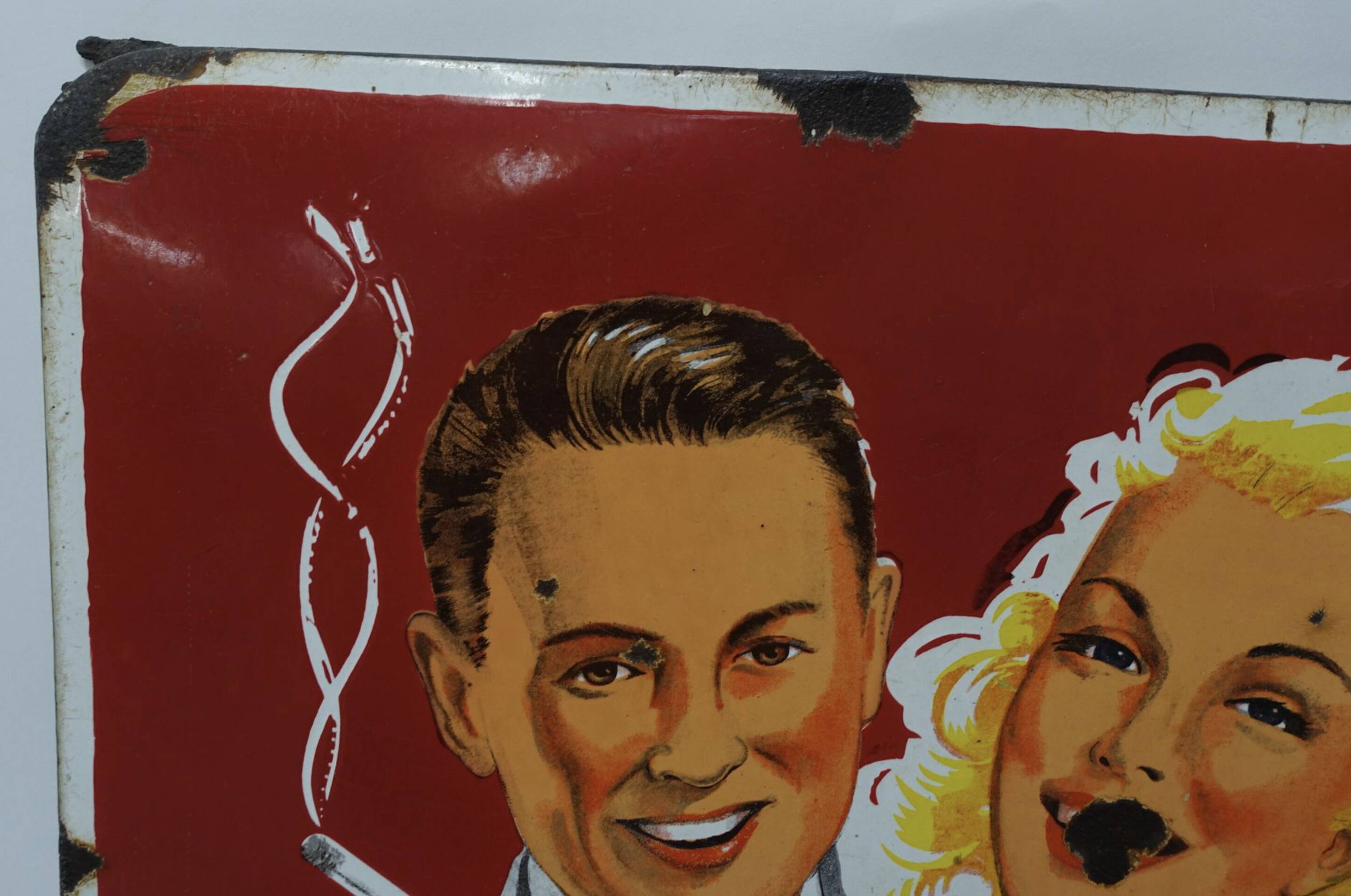 Advertising email plate "golden ball" years 50