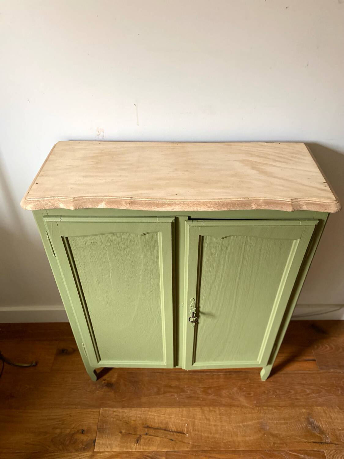 Parisian sideboard shoe cabinet in antique wood