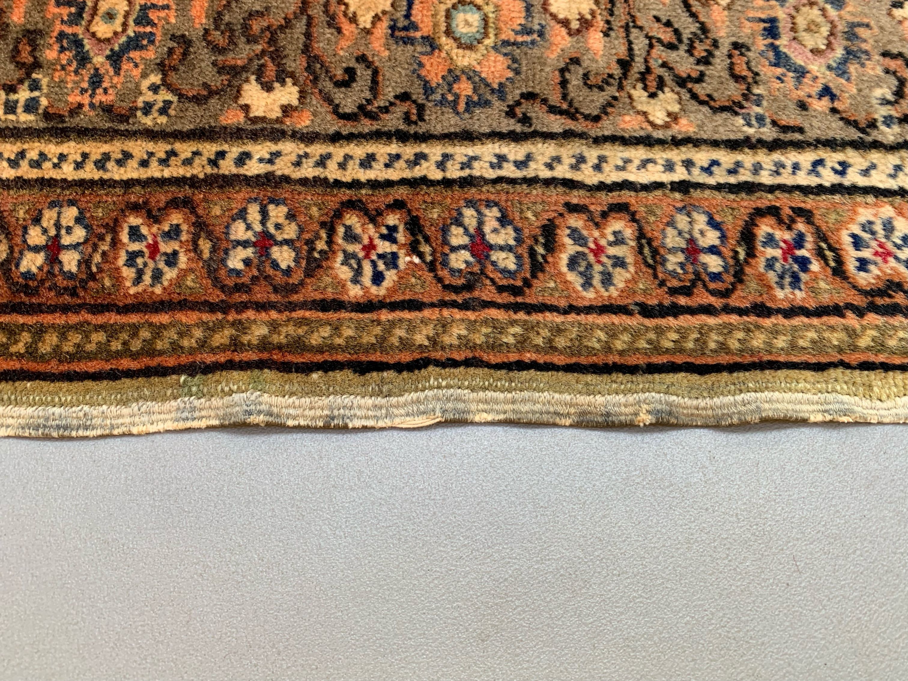 Vintage turkish rug 173x122 cm shabby carpet central anatolian medium