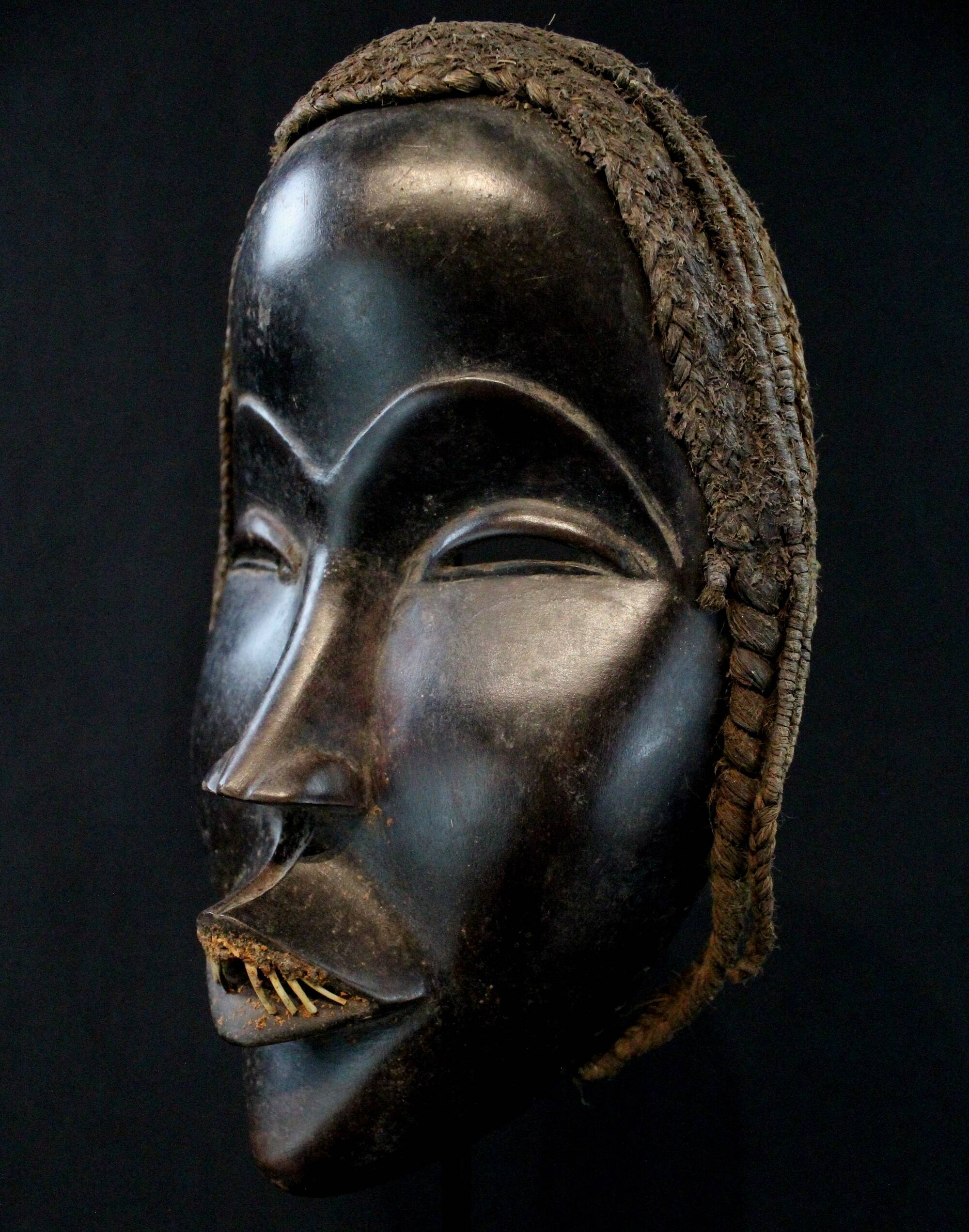 Dan Running Mask - African Art - Ivory Coast - 23 cm