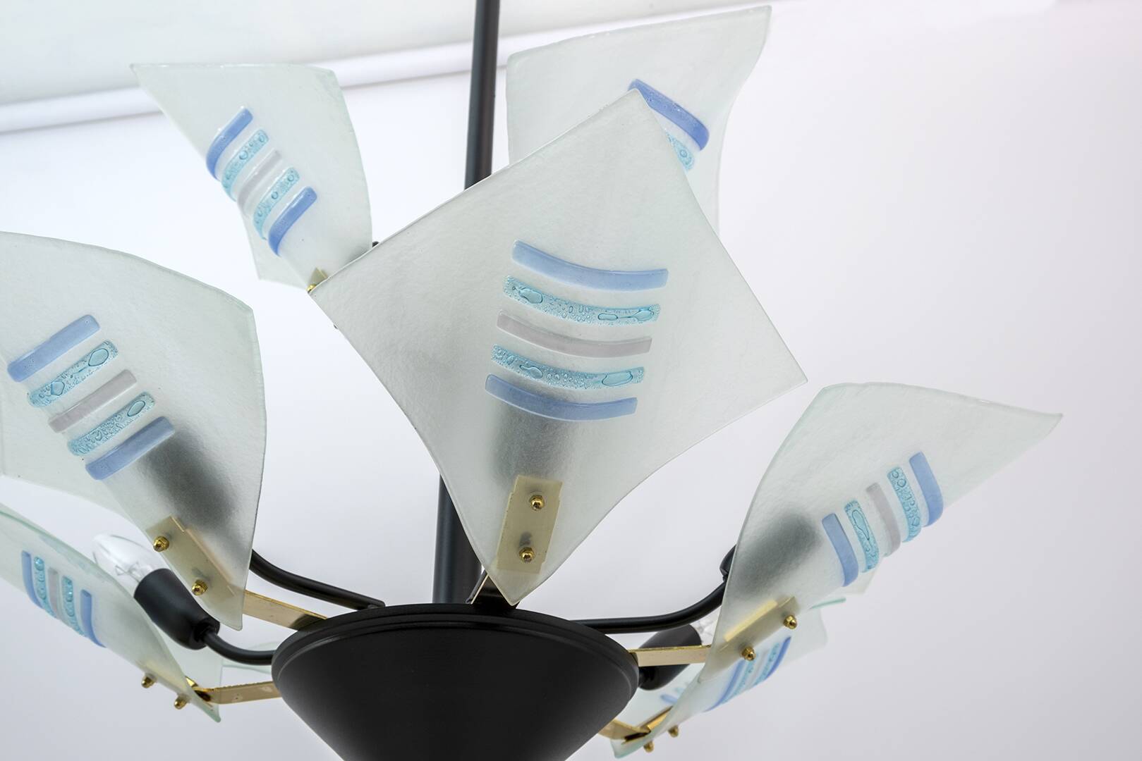 Modern Italian Chandelier with Murano Glass Sails, 1989