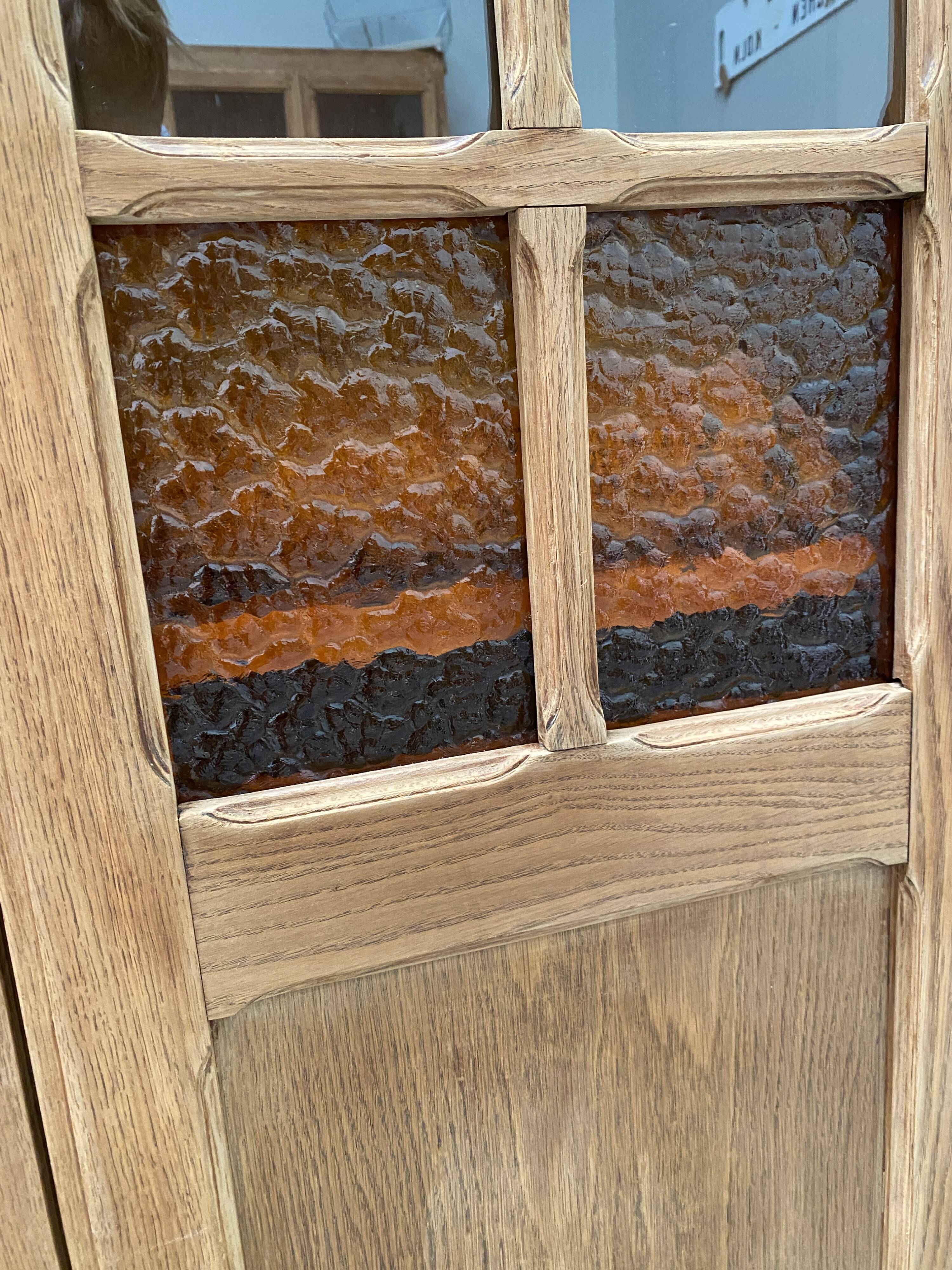 Bibliothèque en chêne - armoire vitrée