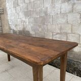 Farm table