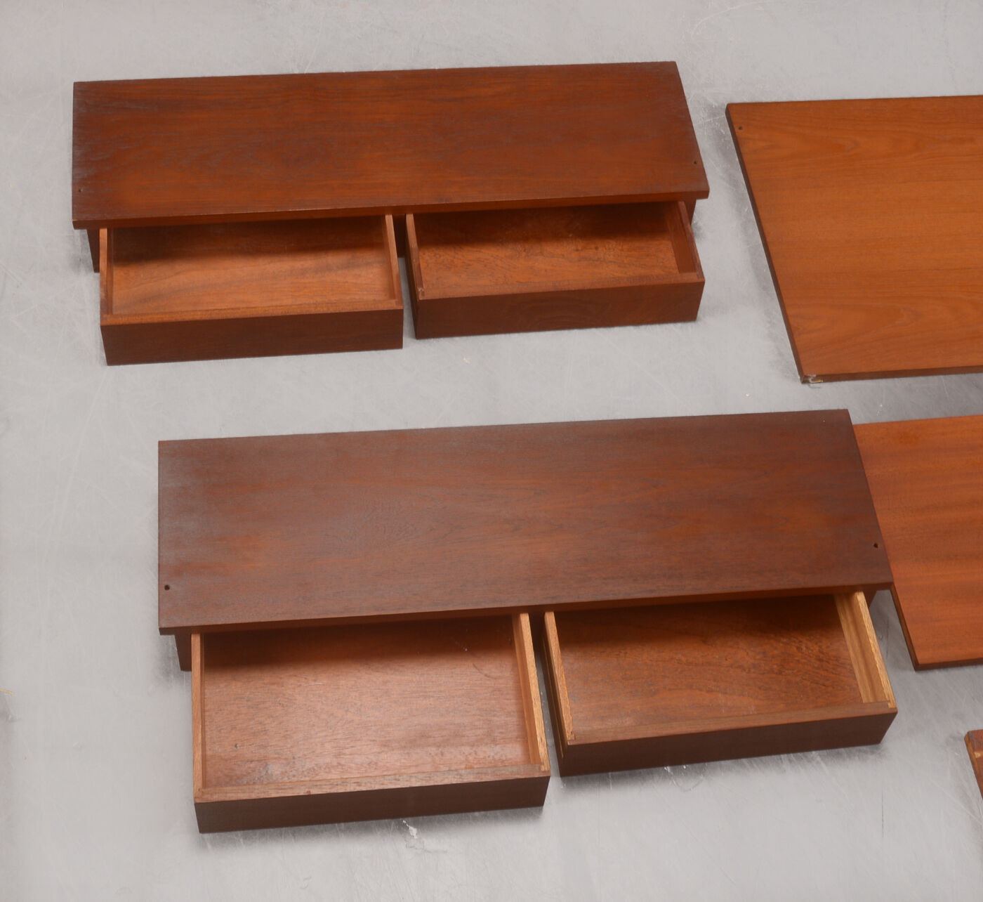 Teak shelving system danish