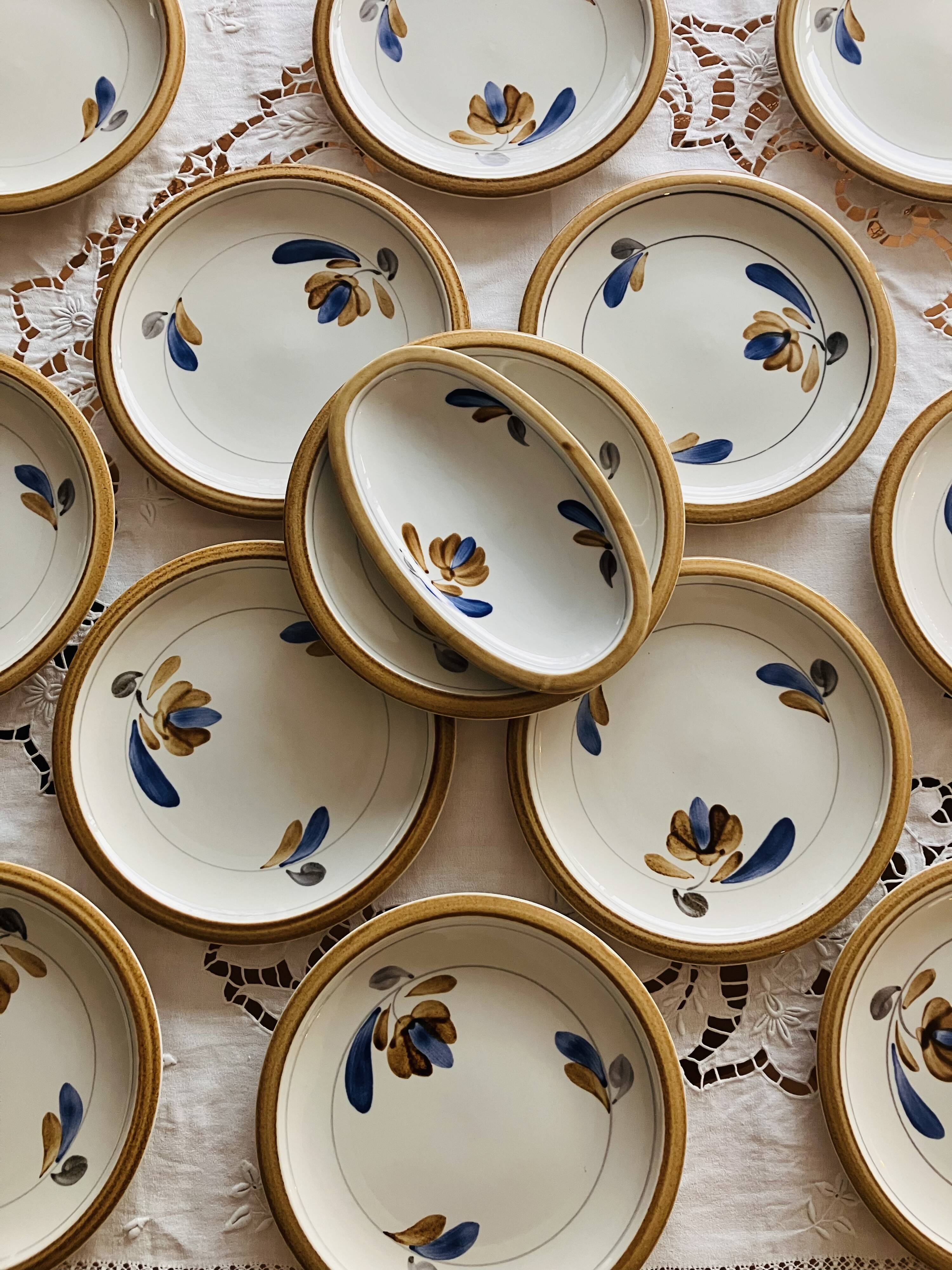 Service of flat plates Boch Keramis La Louvière Belgium for 19 settings.