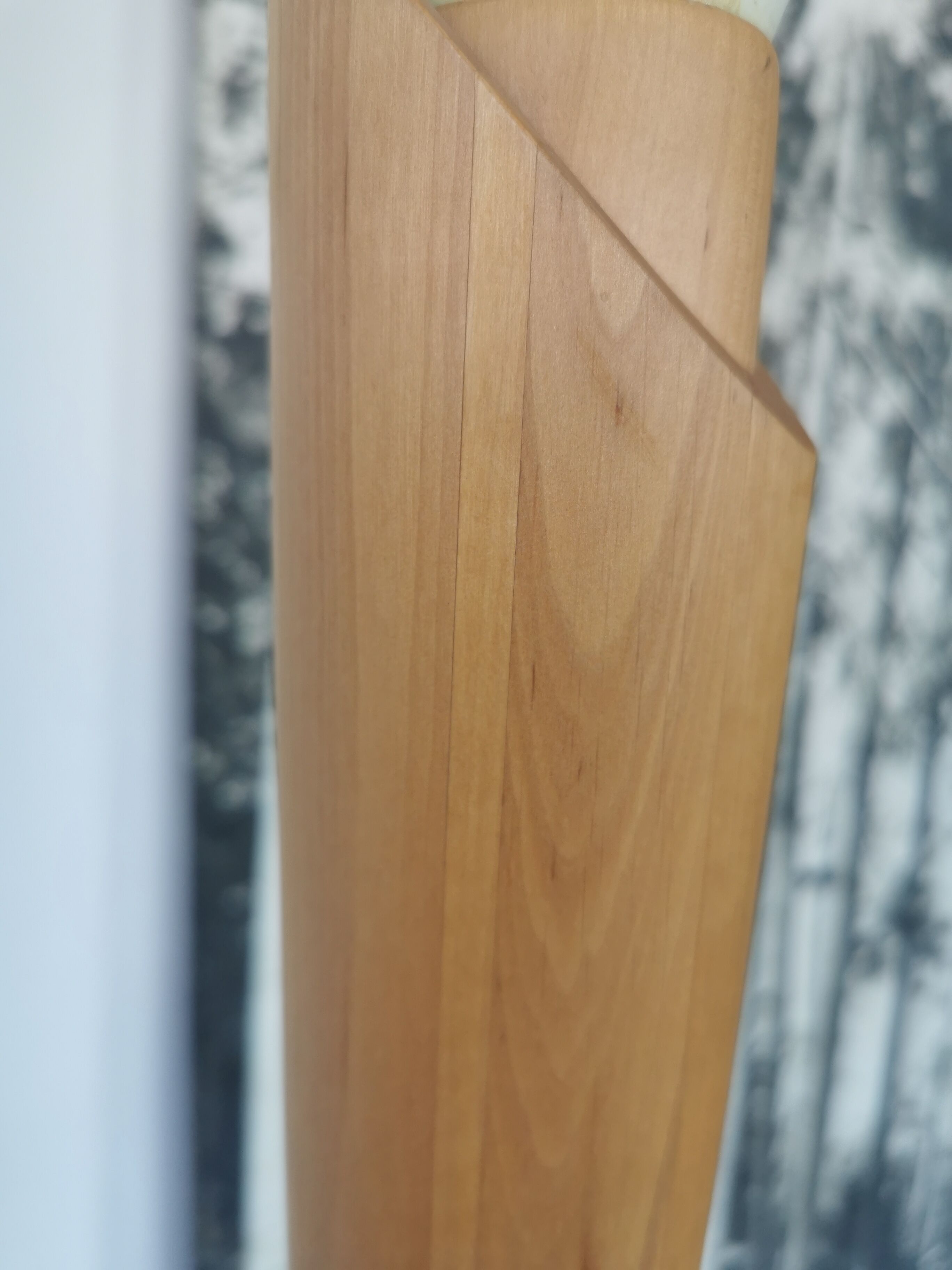 Floral wooden floor lamp