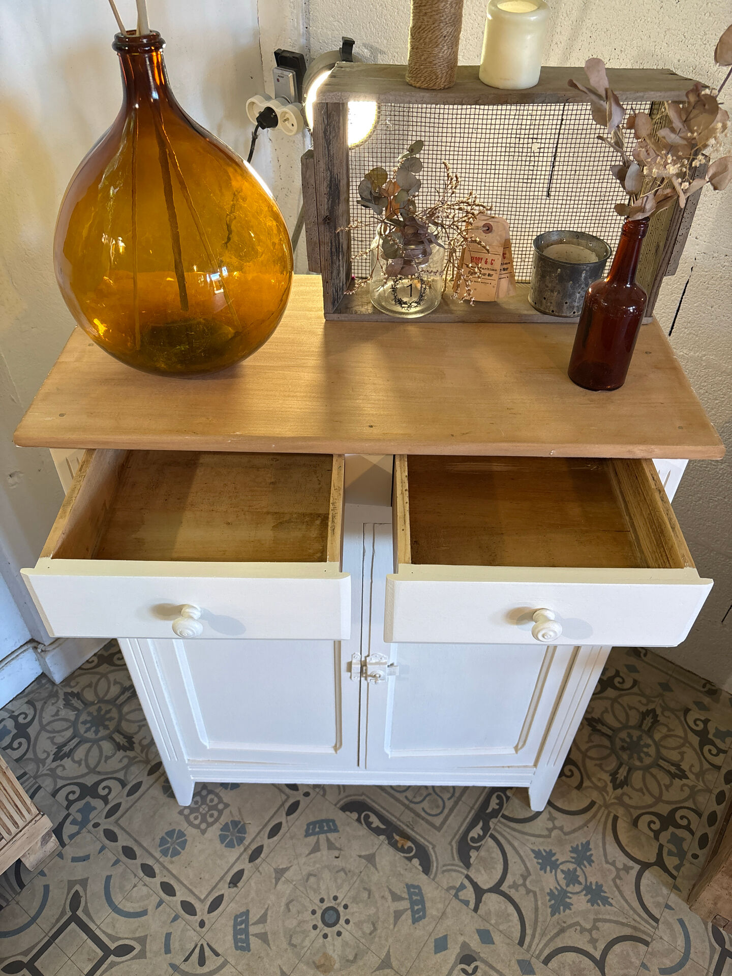 White cream Parisian buffet