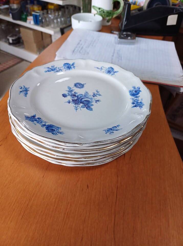 Plates from the Moulin des Loups in Orchies, France