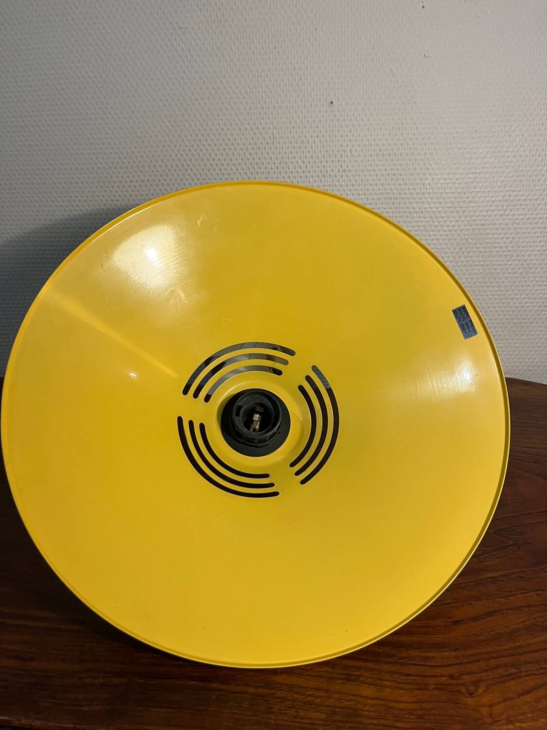 Memphis style metal pendant light from the 80s