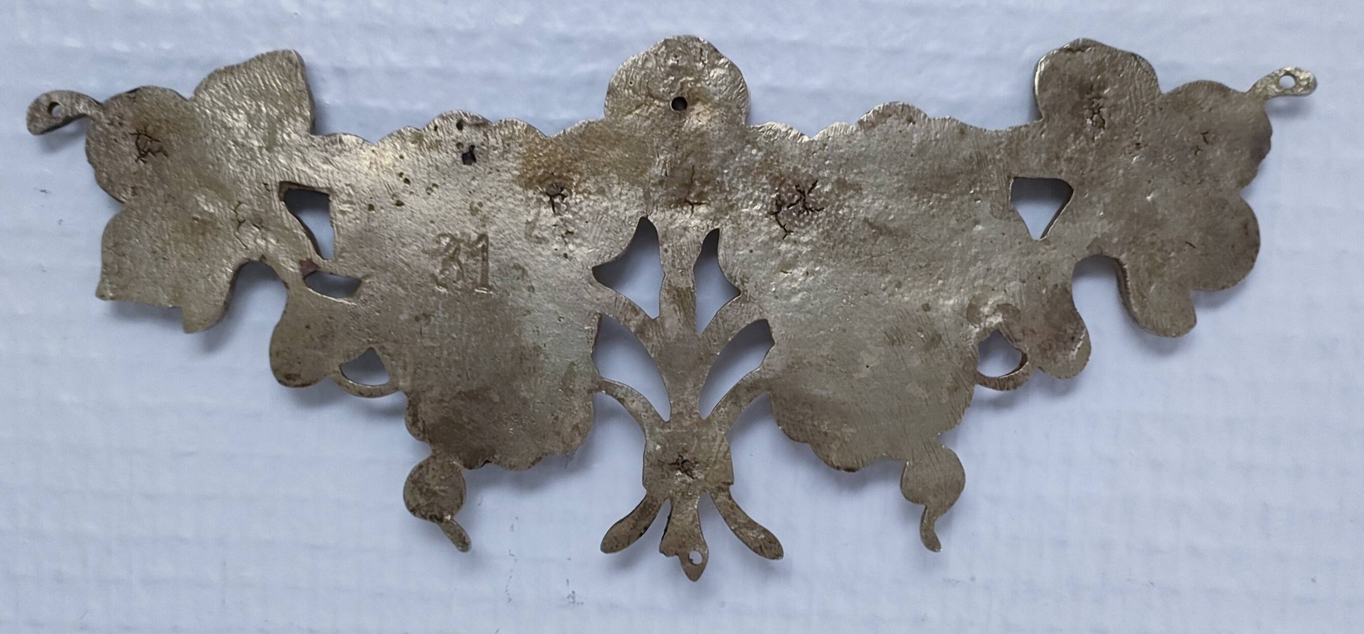 Two bronze ornaments furniture floral decoration early 20th century