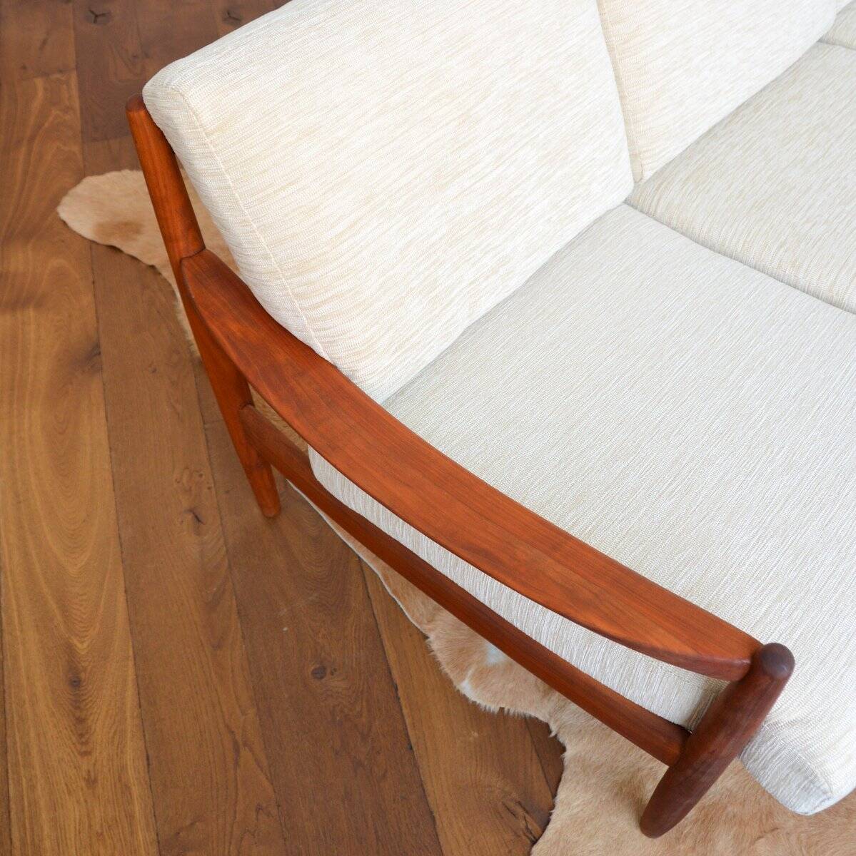 Danish Scandinavian bench / sofa vintage 1960