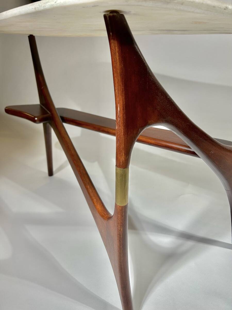 Italian coffee table from the 50s