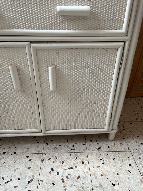 Étagère, bibliothèque en rotin