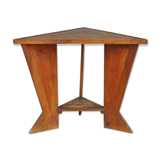 Triangular table inlaid Art nouveau 1900