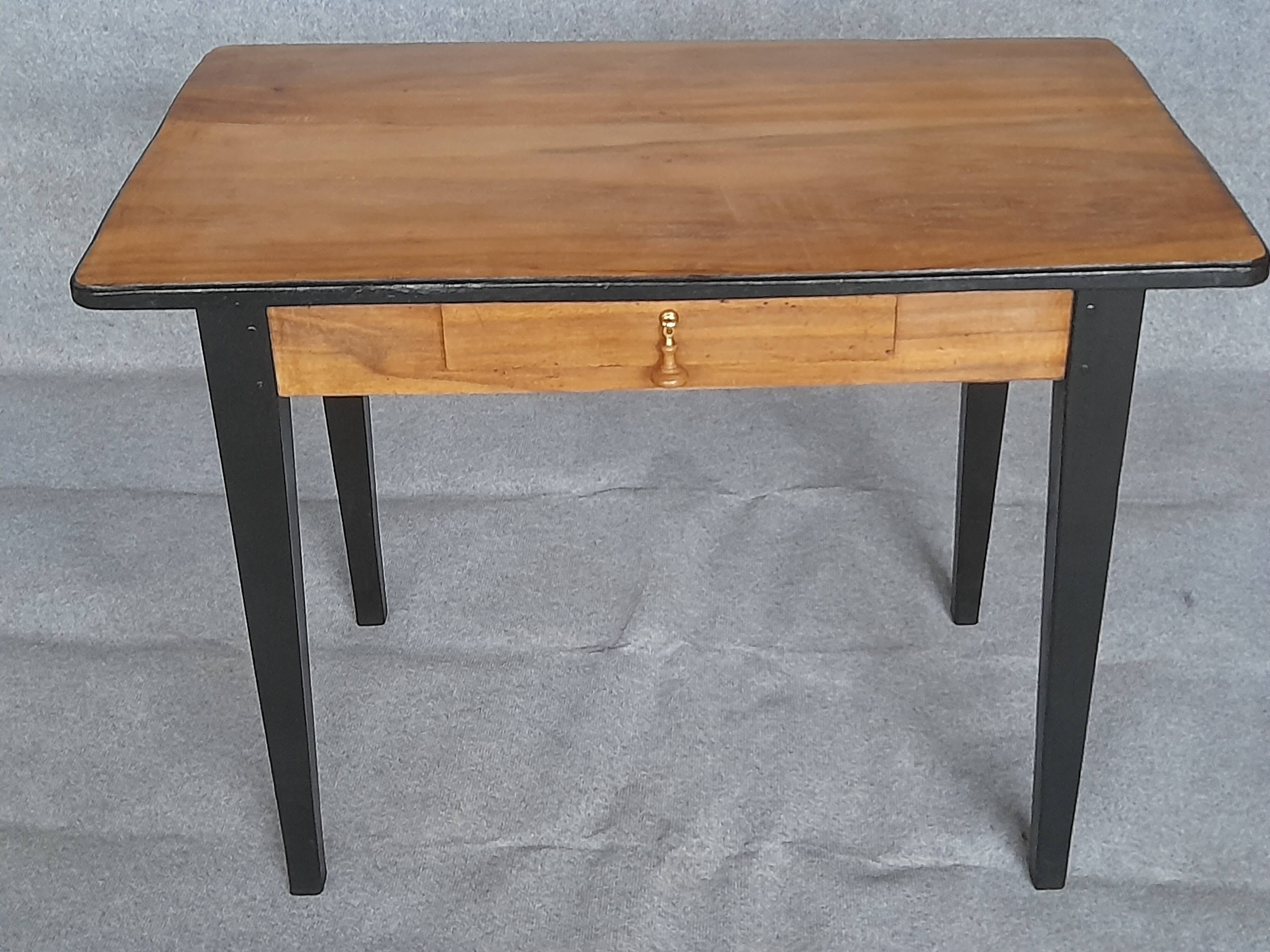 Walnut desk table