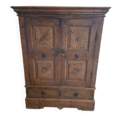 Armoire Almirah indienne ancienne en tek sculpté