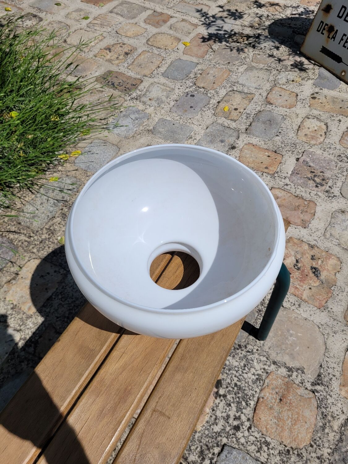 White opaline globe 275mm