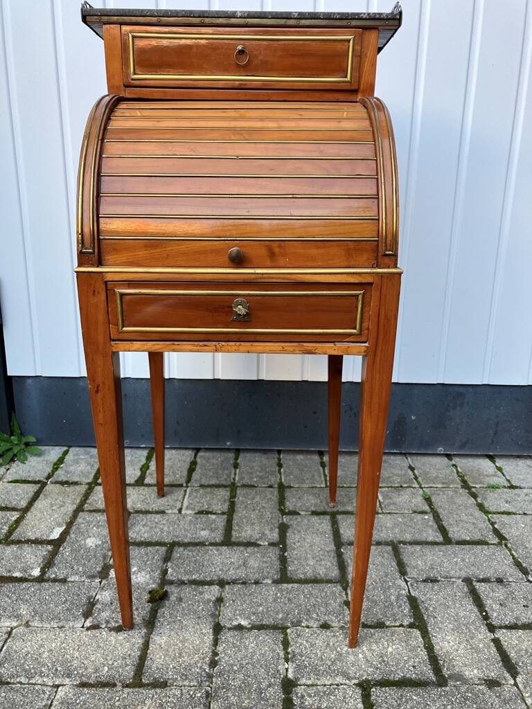 Small child's cylinder desk, 18th century.
