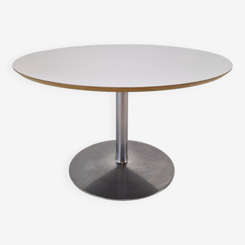 Round Dining Table by Pierre Paulin for Artifort