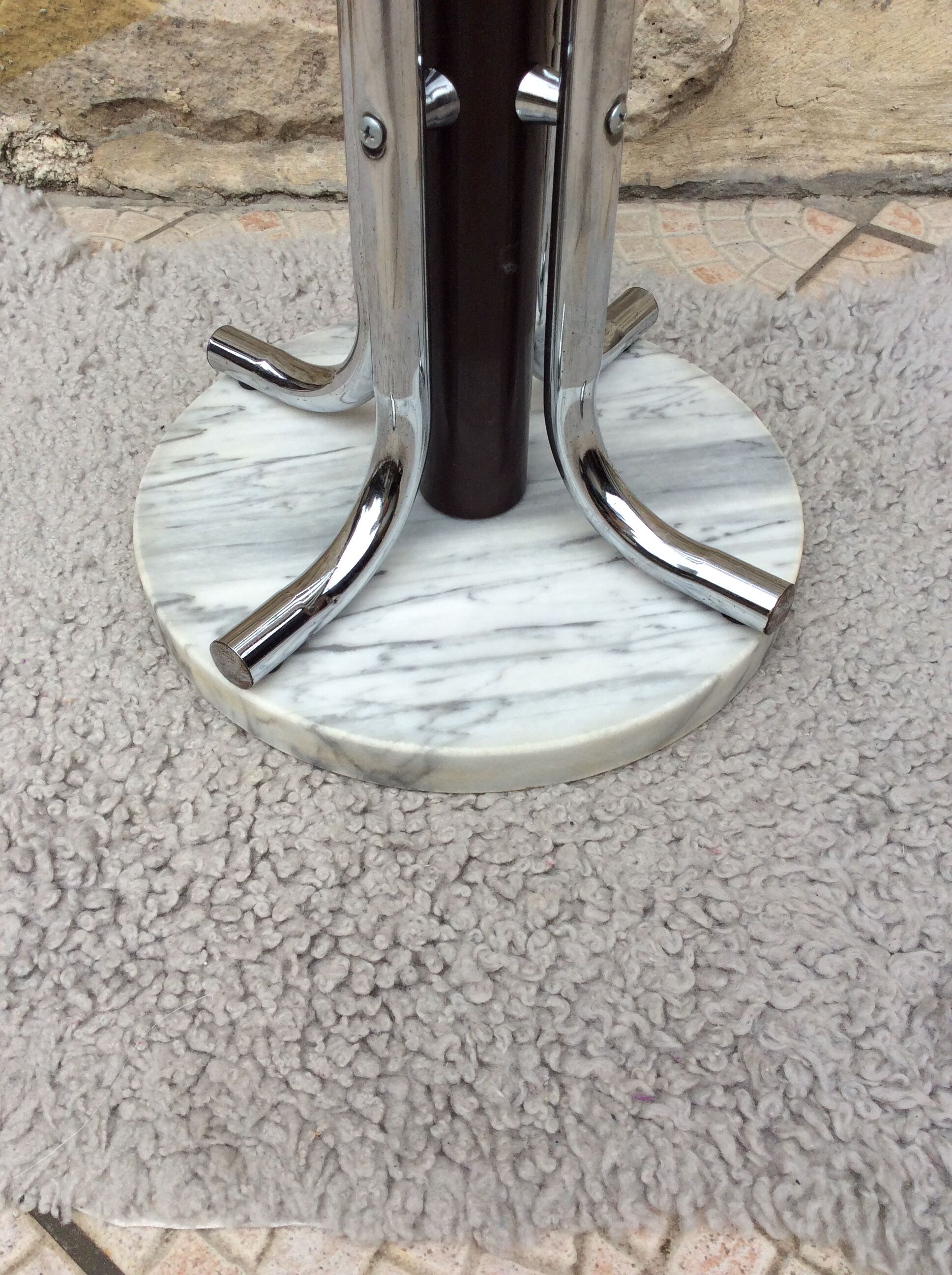 Old door coat on foot years 70