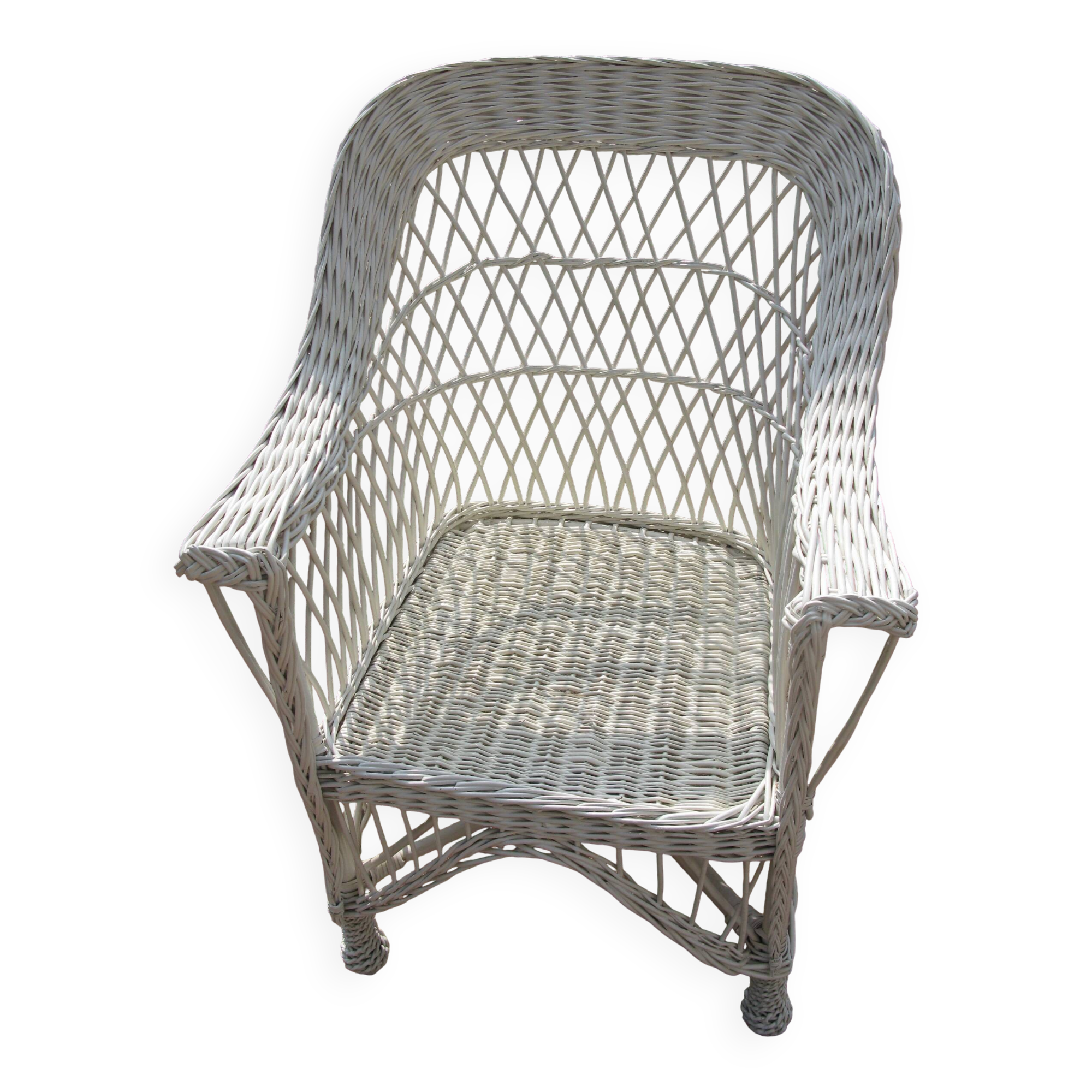 white wicker armchair
