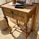 Travailleuse en bois