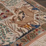 Oriental Persian carpet handmade vintage Dwarf