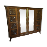 Armoire basque