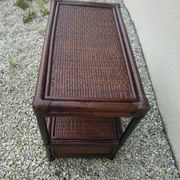 Meuble de rangement en rotin vintage