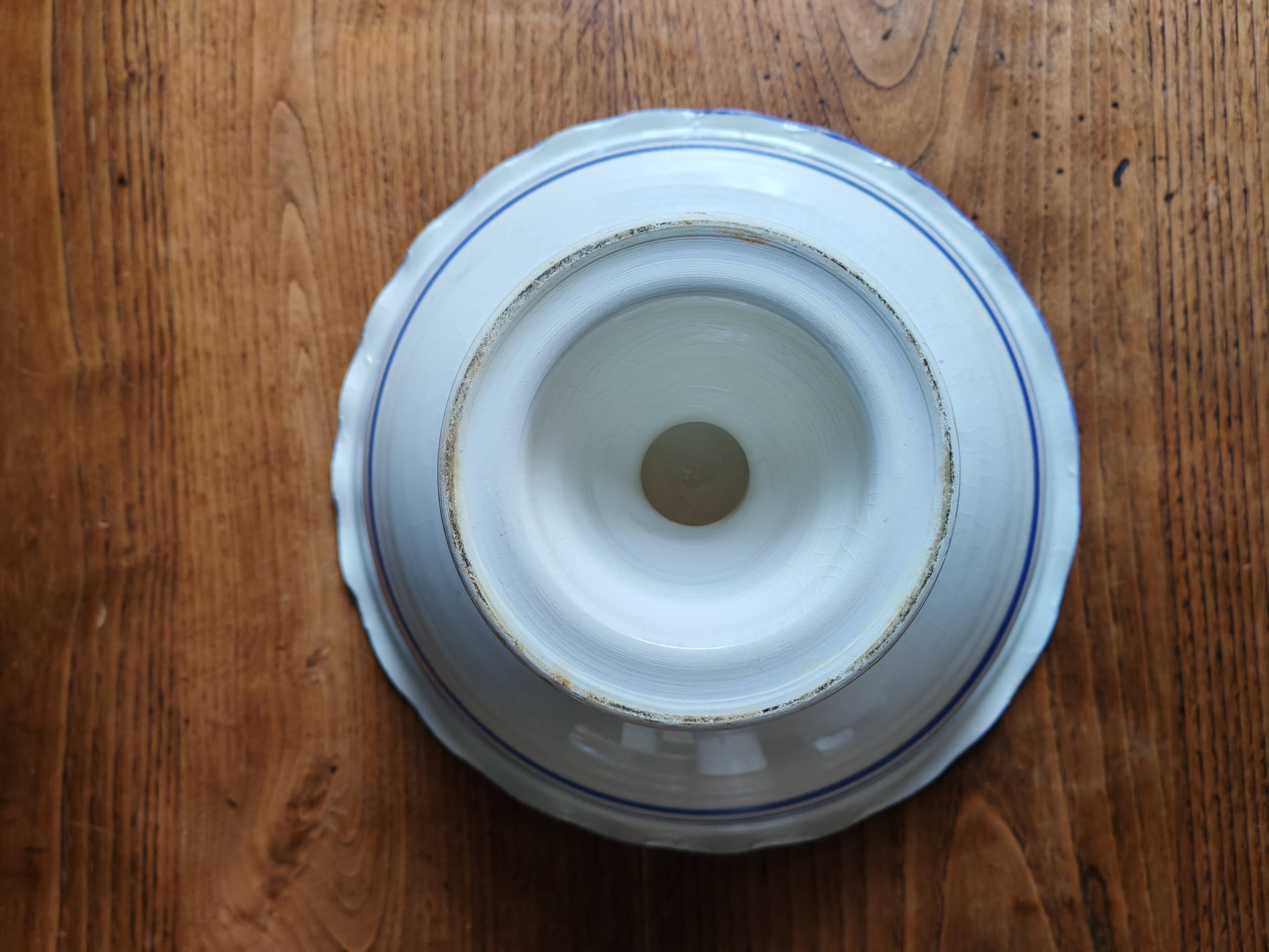 Blue and White Footed Faience Bowl