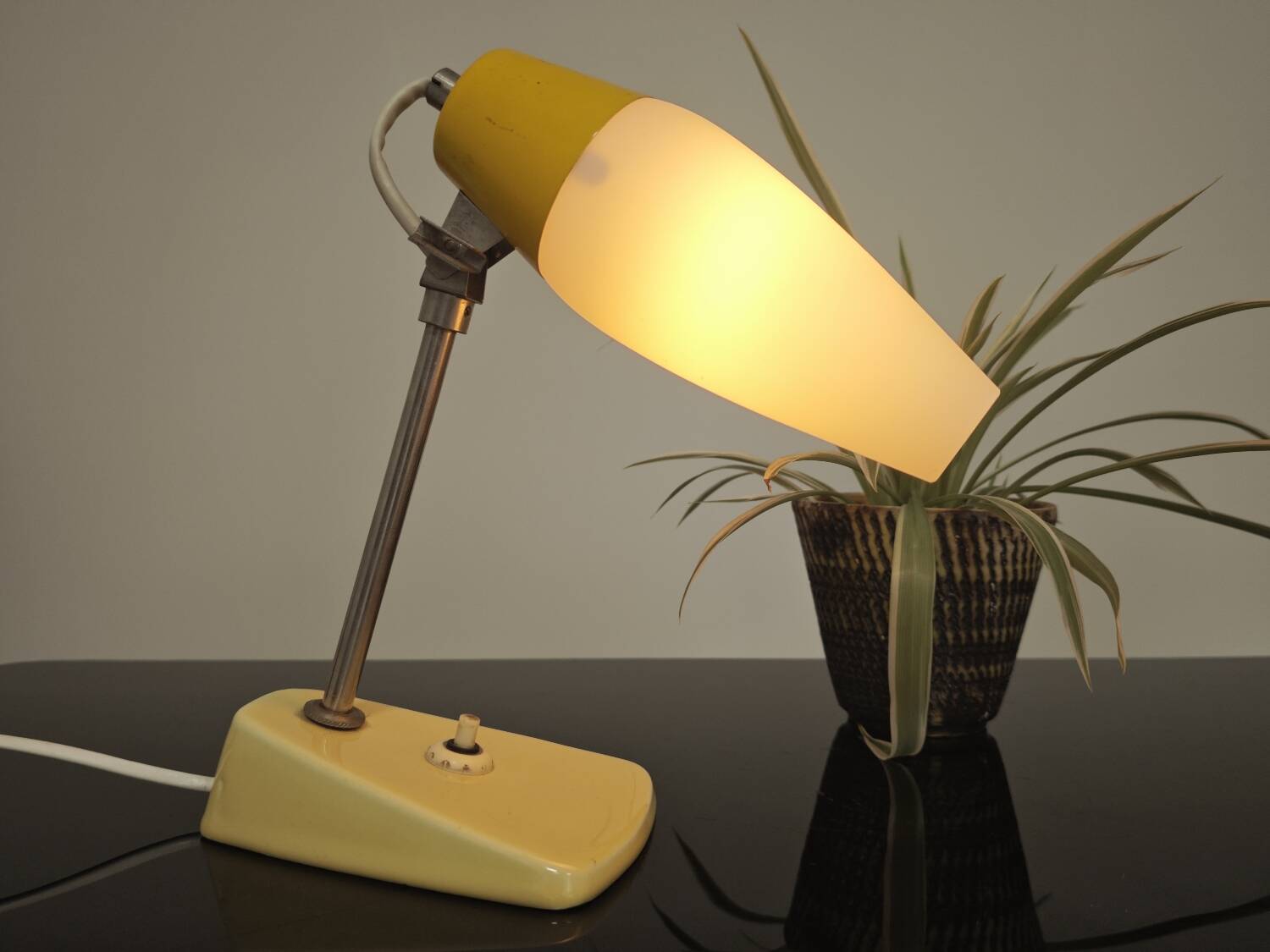 Ceramic table lamp by Jaroslav Anyz for Kamenicky Senov 1956