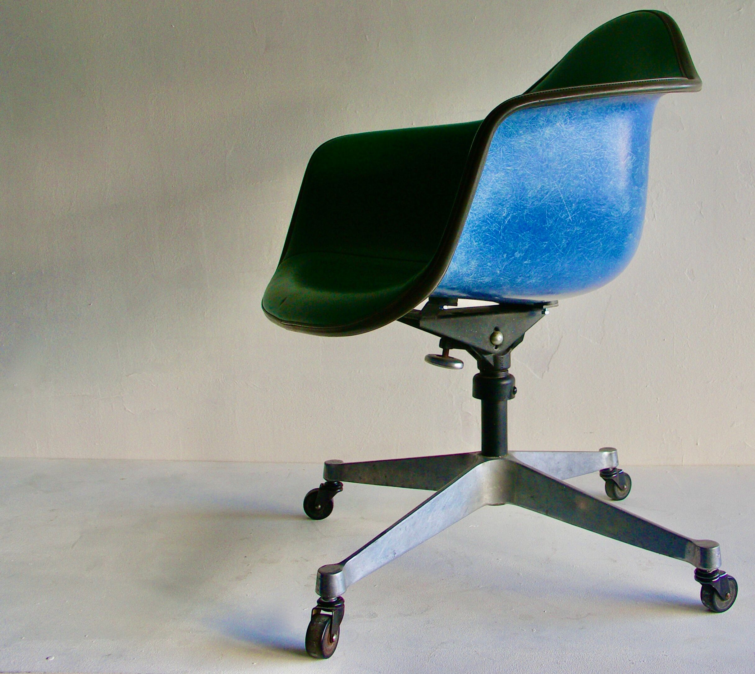 Armchair Charles Eames publisher Herman Miller, USA 1950/1960